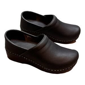 Klagn Swedish Professional Oiled Leather Clogs in Black NIB